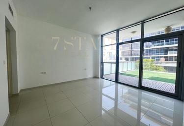 1-BD Apartment Sale, 1,000 sq. ft., Golf Panorama B, Golf Panorama, DAMAC Hills, Dubai, UAE #3