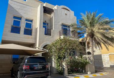 5-BD House Sale, 4,300 sq. ft., Al Qurm Gardens, Al Qurm, Abu Dhabi, UAE #1 5-BD House Sale, 4,300 sq. ft., Al Qurm Gardens, Al Qurm, Abu Dhabi, UAE #1