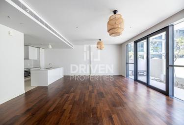 1-BD Apartment Sale, 1,000 sq. ft., Building 9, City Walk, Dubai, UAE #3