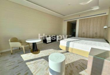 Apartment Sale, 524 sq. ft., The Palm Tower, Palm Jumeirah, Dubai, UAE #2