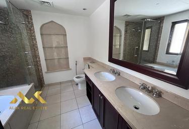 2-BD Apartment Sale, 1,000 sq. ft., Yansoon 2, Yansoon, Old Town, Dubai, UAE #4