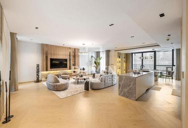 3-BD Apartment Sale, 1,000 sq. ft., Building 13B, City Walk, Dubai, UAE #1
