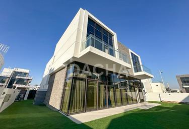 5-BD House Sale, 4,918 sq. ft., Trump Estates, DAMAC Hills, Dubai, UAE #4