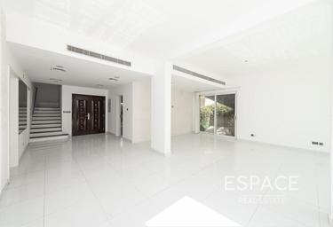 5-BD House Sale, 3,805 sq. ft., Meadows 8, Meadows, Dubai, UAE #3 5-BD House Sale, 3,805 sq. ft., Meadows 8, Meadows, Dubai, UAE #3