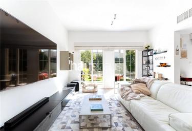 Продажа коттеджа 2 588 фут², 3 спальни, Springs 14, The Springs, Dubai, UAE #2 Продажа коттеджа 2 588 фут², 3 спальни, Springs 14, The Springs, Dubai, UAE #2