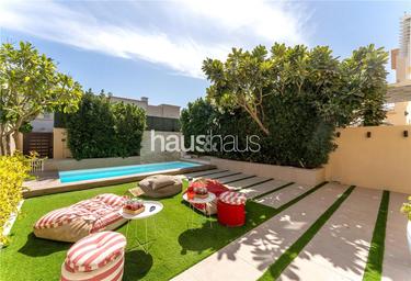 Продажа коттеджа 2 588 фут², 3 спальни, Springs 14, The Springs, Dubai, UAE #1 Продажа коттеджа 2 588 фут², 3 спальни, Springs 14, The Springs, Dubai, UAE #1