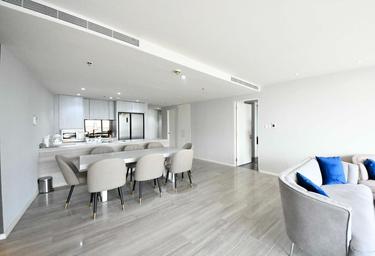 3-BD Apartment Sale, 1,000 sq. ft., D1 Tower, Culture Village, Dubai, UAE #2