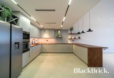 2-BD Apartment Sale, 1,000 sq. ft., New Bridge Hills 1, New Bridge Hills, Motor City, Dubai, UAE #1