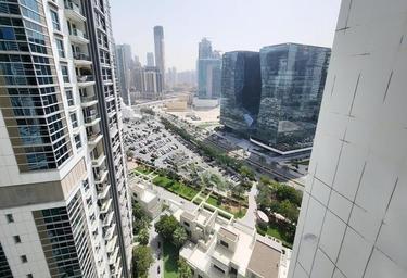 2-BD Apartment Sale, 1,000 sq. ft., Executive Tower J, Executive Towers, Business Bay, Dubai, UAE #1