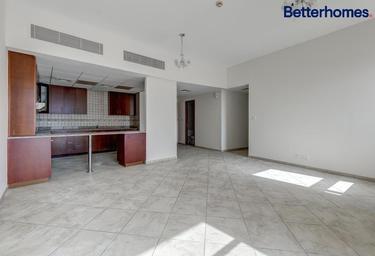 3-BD Apartment Sale, 1,000 sq. ft., Abbey Crescent 2, Abbey Crescent, Motor City, Dubai, UAE #1