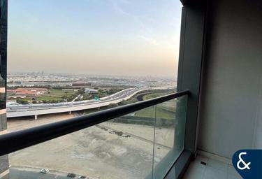 1-BD Apartment Sale, 685 sq. ft., Executive Bay A, Executive Bay, Business Bay, Dubai, UAE #1