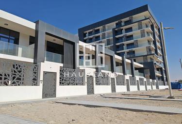 3-BD Townhouse Sale, 2,019 sq. ft. at The Gate Masdar City, The Gate, Masdar City, Abu Dhabi, UAE #2 3-BD Townhouse Sale, 2,019 sq. ft. at The Gate Masdar City, The Gate, Masdar City, Abu Dhabi, UAE #2