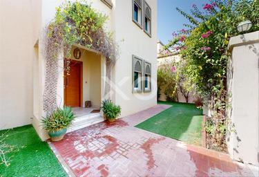 4-BD House Sale, 4,851 sq. ft., Regional, Jumeirah Park, Dubai, UAE #2 4-BD House Sale, 4,851 sq. ft., Regional, Jumeirah Park, Dubai, UAE #2
