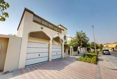 4-BD House Sale, 4,851 sq. ft., Regional, Jumeirah Park, Dubai, UAE #1 4-BD House Sale, 4,851 sq. ft., Regional, Jumeirah Park, Dubai, UAE #1
