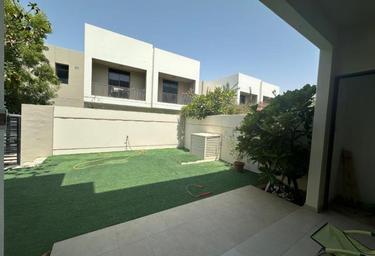 3-BD House Sale, 2,022 sq. ft., Zahra Townhouses, Town Square, Dubai, UAE #1 3-BD House Sale, 2,022 sq. ft., Zahra Townhouses, Town Square, Dubai, UAE #1
