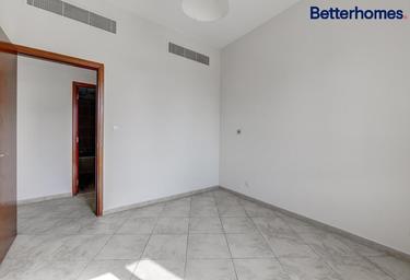 3-BD Apartment Sale, 1,000 sq. ft., Abbey Crescent 2, Abbey Crescent, Motor City, Dubai, UAE #3