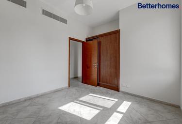 3-BD Apartment Sale, 1,000 sq. ft., Abbey Crescent 2, Abbey Crescent, Motor City, Dubai, UAE #2