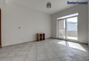3-BD Apartment Sale, 1,000 sq. ft., Abbey Crescent 2, Abbey Crescent, Motor City, Dubai, UAE #4