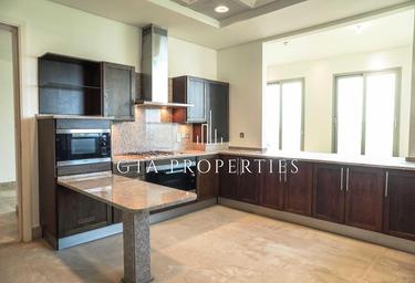 3-BD Apartment Sale, 1,000 sq. ft., Dream Palm Residence, The Crescent, Palm Jumeirah, Dubai, UAE #1 3-BD Apartment Sale, 1,000 sq. ft., Dream Palm Residence, The Crescent, Palm Jumeirah, Dubai, UAE #1