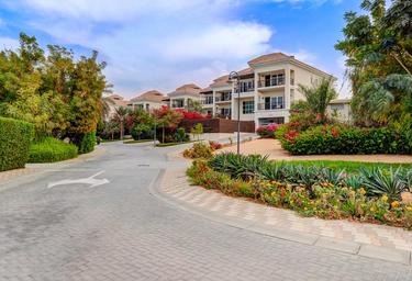 4-BD House Sale, 6,388 sq. ft., Al Habtoor Polo Resort and Club - The Residences, Dubai Land, Dubai, UAE #2 4-BD House Sale, 6,388 sq. ft., Al Habtoor Polo Resort and Club - The Residences, Dubai Land, Dubai, UAE #2