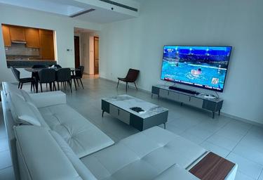 1-BD Apartment Sale, 1,000 sq. ft., Bay Square Building 9, Bay Square, Business Bay, Dubai, UAE #2