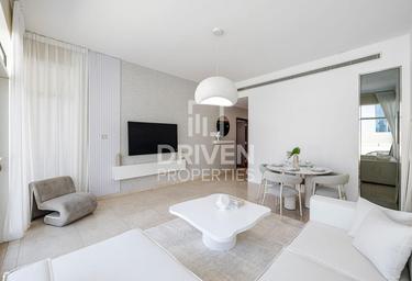 2-BD Apartment Sale, 1,000 sq. ft., Bay Square Building 7, Bay Square, Business Bay, Dubai, UAE #1