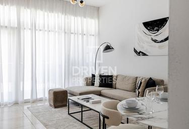 2-BD Apartment Sale, 1,000 sq. ft., Bay Square Building 7, Bay Square, Business Bay, Dubai, UAE #3