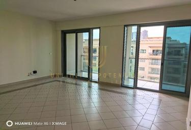 2-BD Apartment Sale, 1,000 sq. ft., Golf Tower 1, Golf Towers, The Views, Dubai, UAE #3