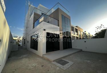 5-BD House Sale, 2,147 sq. ft., Park Residence 1, Park Residences, DAMAC Hills, Dubai, UAE #1 5-BD House Sale, 2,147 sq. ft., Park Residence 1, Park Residences, DAMAC Hills, Dubai, UAE #1