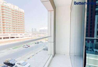 1-BD Apartment Sale, 826 sq. ft., Hub Canal 1, Hub-Golf Towers, Dubai Sports City, Dubai, UAE #1