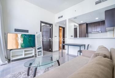 1-BD Apartment Sale, 668 sq. ft., Merano Tower, Business Bay, Dubai, UAE #2