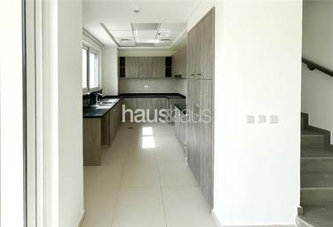 4-BD House Sale, 3,200 sq. ft., Marbella Village, Victory Heights, Dubai Sports City, Dubai, UAE #4
