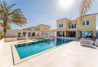 3-BD House Sale, 3,178 sq. ft. at Legacy , Legacy, Jumeirah Park, Dubai, UAE #1 3-BD House Sale, 3,178 sq. ft. at Legacy , Legacy, Jumeirah Park, Dubai, UAE #1
