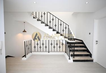 5-BD House Sale, 1,526 sq. ft., Diamond Views 3, Diamond Views, Jumeirah Village Circle, Dubai, UAE #3 5-BD House Sale, 1,526 sq. ft., Diamond Views 3, Diamond Views, Jumeirah Village Circle, Dubai, UAE #3