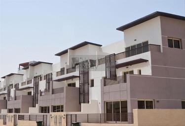 4-BD Townhouse Sale, 5,886 sq. ft., District 13, Jumeirah Village Circle, Dubai, UAE #3 4-BD Townhouse Sale, 5,886 sq. ft., District 13, Jumeirah Village Circle, Dubai, UAE #3