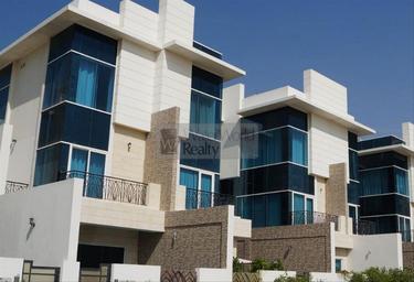 4-BD Townhouse Sale, 5,886 sq. ft., District 13, Jumeirah Village Circle, Dubai, UAE #4