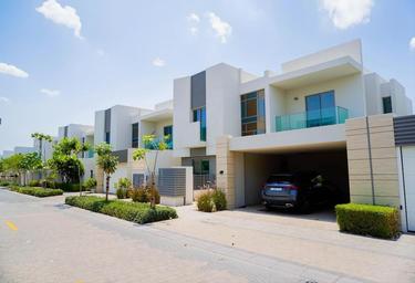 3-BD Townhouse Sale, 2,171 sq. ft., Al Yasmeen, Al Zahia, Muwaileh Commercial, Sharjah, UAE #3 3-BD Townhouse Sale, 2,171 sq. ft., Al Yasmeen, Al Zahia, Muwaileh Commercial, Sharjah, UAE #3