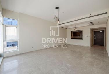 1-BD Apartment Sale, 1,000 sq. ft., Bay Square Building 7, Bay Square, Business Bay, Dubai, UAE #3