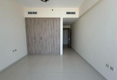 2-BD Apartment Sale, 1,000 sq. ft., A A Tower, Sheikh Zayed Road, Dubai, UAE #2