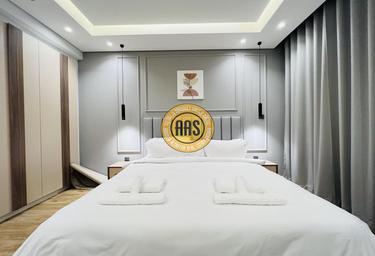 2-BD Apartment Sale, 1,000 sq. ft., Diamond Building, Jumeirah Garden City, Al Satwa, Dubai, UAE #1