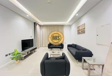 2-BD Apartment Sale, 1,000 sq. ft., Diamond Building, Jumeirah Garden City, Al Satwa, Dubai, UAE #3