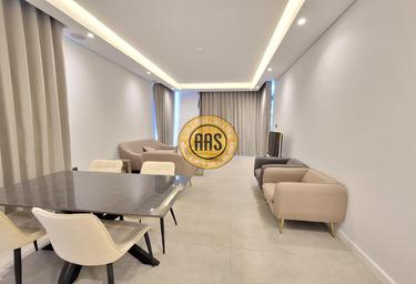 2-BD Apartment Sale, 1,000 sq. ft., Diamond Building, Jumeirah Garden City, Al Satwa, Dubai, UAE #3