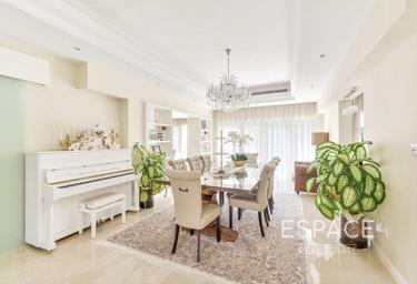 5-BD House Sale, 3,970 sq. ft., Meadows 8, Meadows, Dubai, UAE #2 5-BD House Sale, 3,970 sq. ft., Meadows 8, Meadows, Dubai, UAE #2
