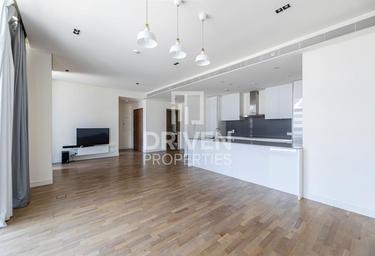 1-BD Apartment Sale, 1,000 sq. ft., Building 22, City Walk, Dubai, UAE #2