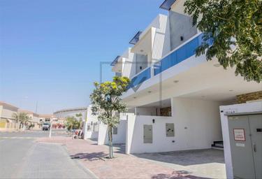 3-BD Townhouse Sale, 2,650 sq. ft., District 6A, Jumeirah Village Triangle, Dubai, UAE #3 3-BD Townhouse Sale, 2,650 sq. ft., District 6A, Jumeirah Village Triangle, Dubai, UAE #3