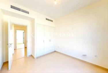 3-BD House Sale, 2,180 sq. ft., Zahra Townhouses, Town Square, Dubai, UAE #3 3-BD House Sale, 2,180 sq. ft., Zahra Townhouses, Town Square, Dubai, UAE #3