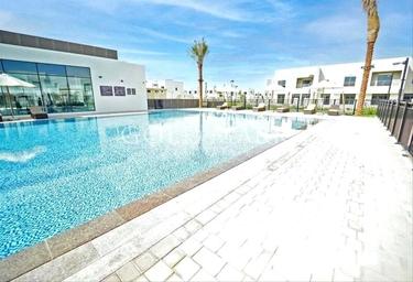 3-BD House Sale, 2,180 sq. ft., Zahra Townhouses, Town Square, Dubai, UAE #1 3-BD House Sale, 2,180 sq. ft., Zahra Townhouses, Town Square, Dubai, UAE #1