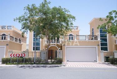 4-BD House Sale, 5,489 sq. ft. at Legacy , Legacy, Jumeirah Park, Dubai, UAE #1 4-BD House Sale, 5,489 sq. ft. at Legacy , Legacy, Jumeirah Park, Dubai, UAE #1