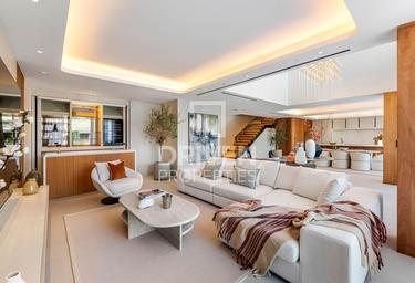 3-BD Apartment Sale, 1,000 sq. ft., Building 12, City Walk, Dubai, UAE #2