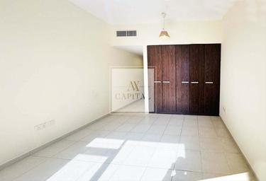 2-BD Apartment Sale, 1,000 sq. ft., East Heights 3, Business Bay, Dubai, UAE #4